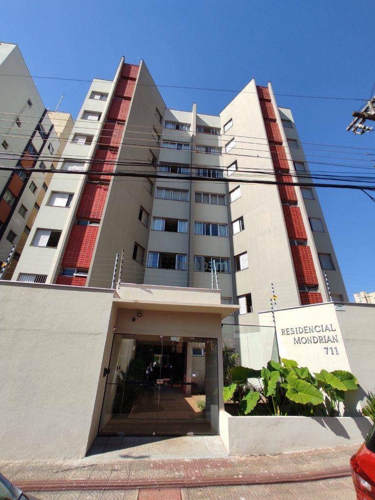 Apartamento para alugar com 3 quartos, 91m² - Foto 1