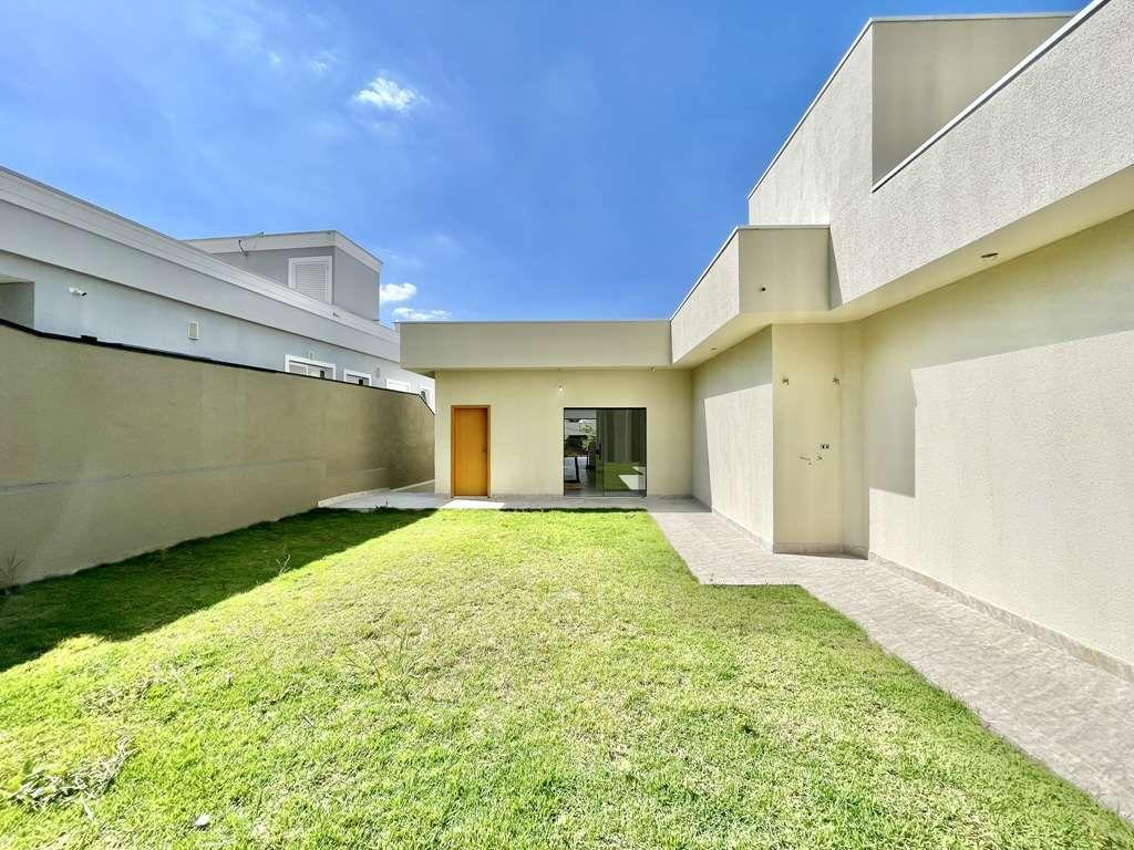 Casa à venda com 3 quartos, 230m² - Foto 30
