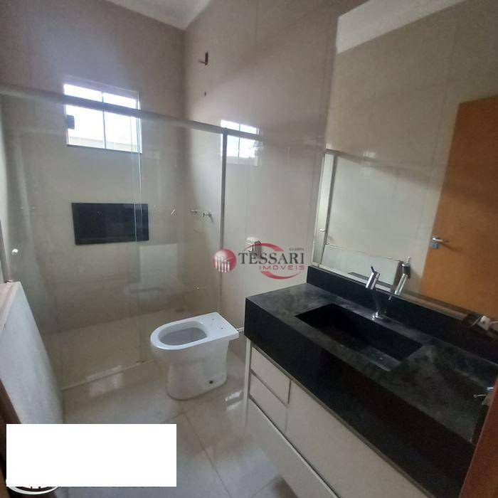 Casa para alugar com 3 quartos, 216m² - Foto 19