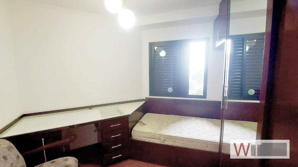 Apartamento para alugar com 3 quartos, 75m² - Foto 14