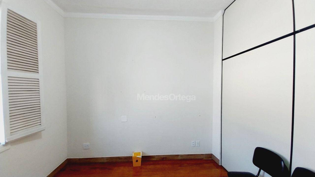 Casa à venda com 2 quartos, 111m² - Foto 9