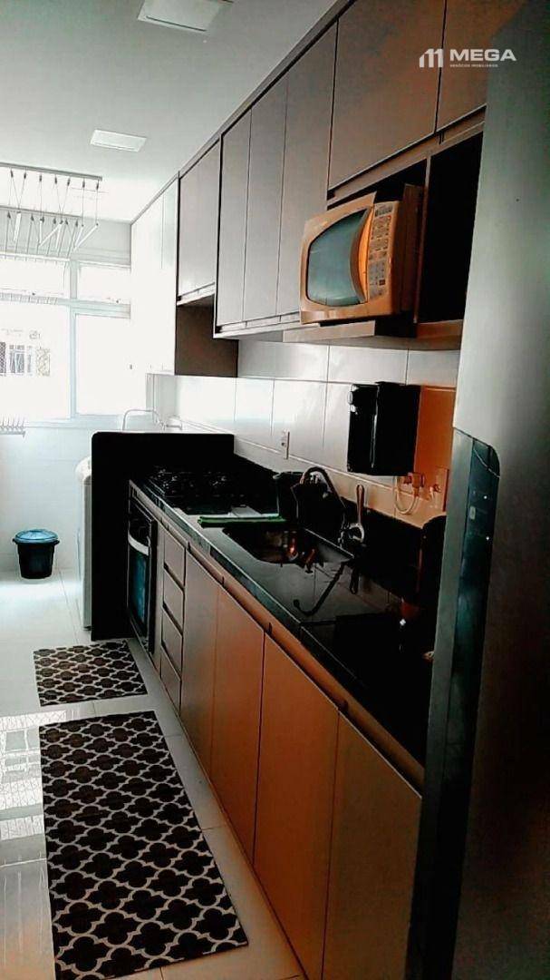 Apartamento à venda com 2 quartos, 64m² - Foto 14