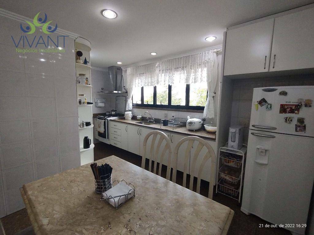 Apartamento à venda com 4 quartos, 256m² - Foto 11