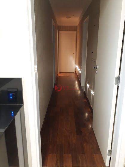 Apartamento à venda com 3 quartos, 218m² - Foto 19