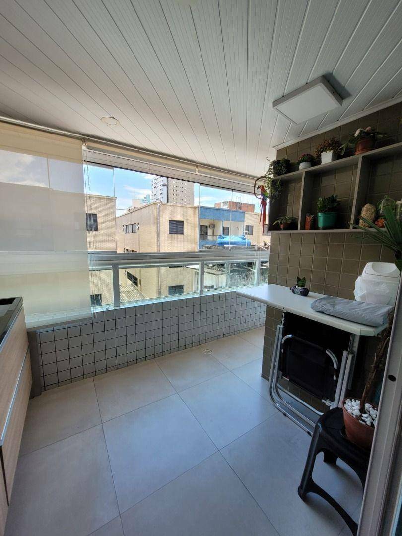 Apartamento à venda com 2 quartos, 74m² - Foto 8