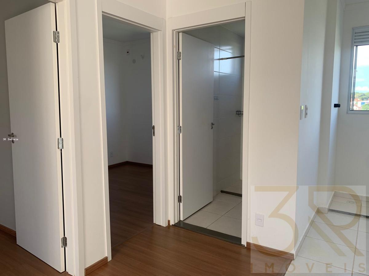 Apartamento à venda com 2 quartos - Foto 1