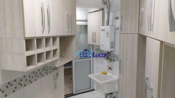 Apartamento à venda com 2 quartos, 56m² - Foto 2