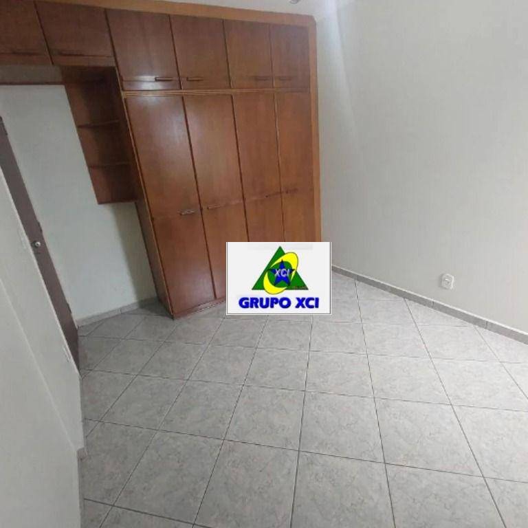 Apartamento à venda com 2 quartos, 70m² - Foto 10