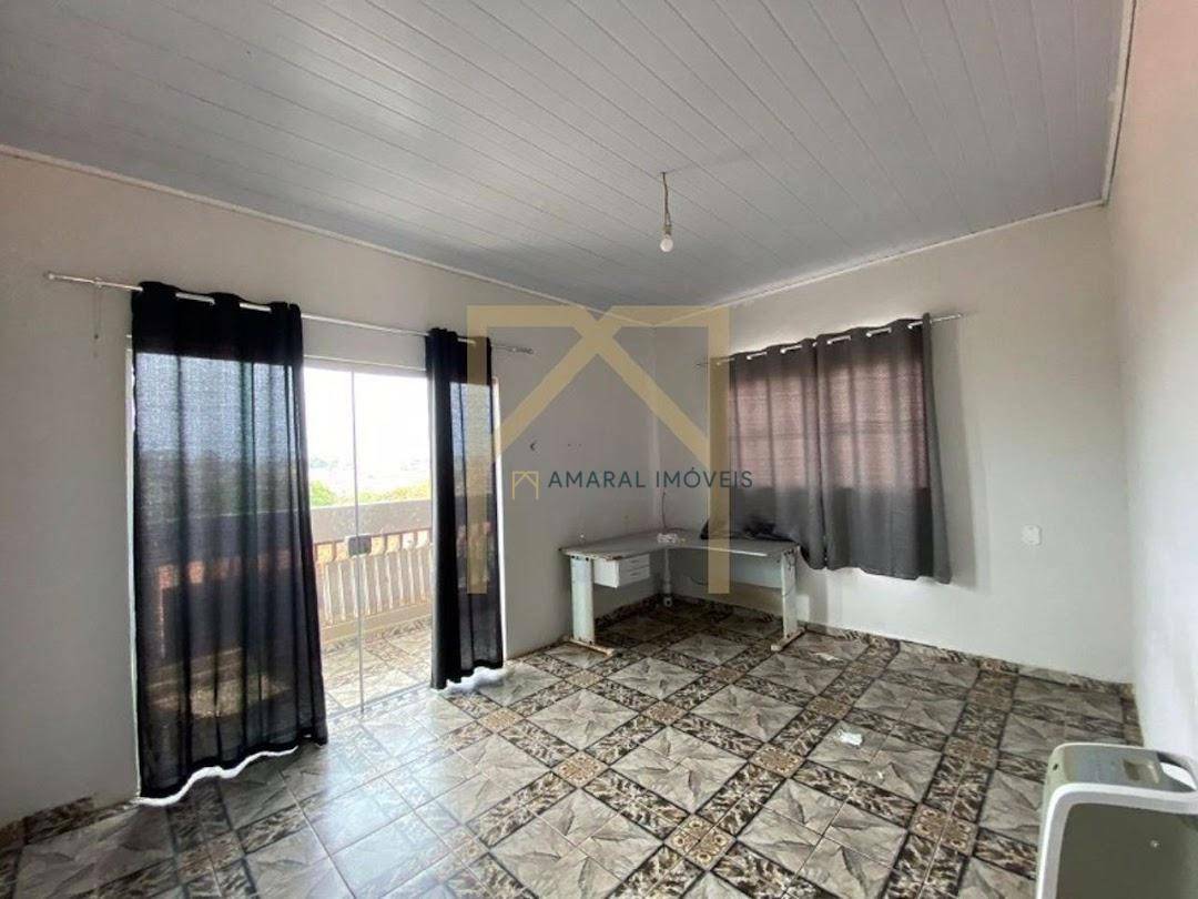 Casa à venda com 4 quartos, 240m² - Foto 19