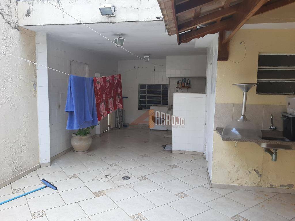 Sobrado à venda com 3 quartos, 142m² - Foto 11