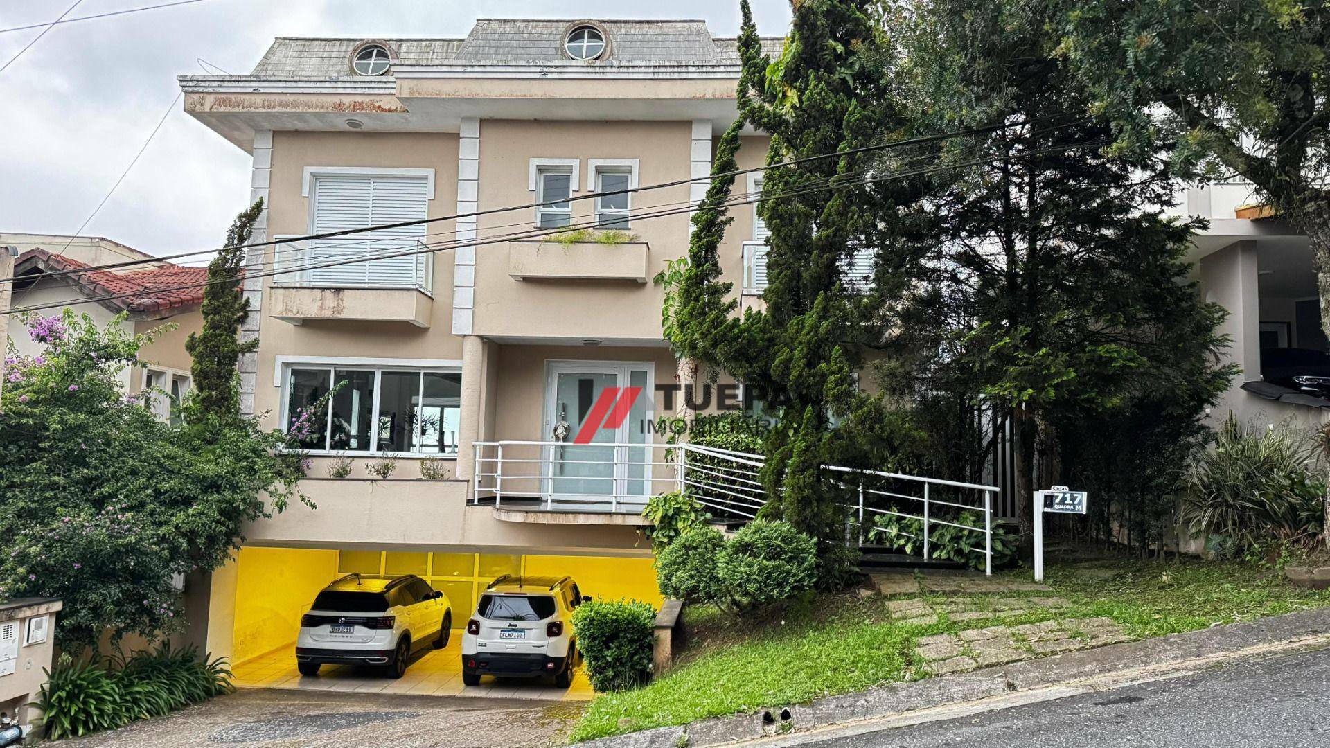 Casa de Condomínio para alugar com 4 quartos, 446m² - Foto 1