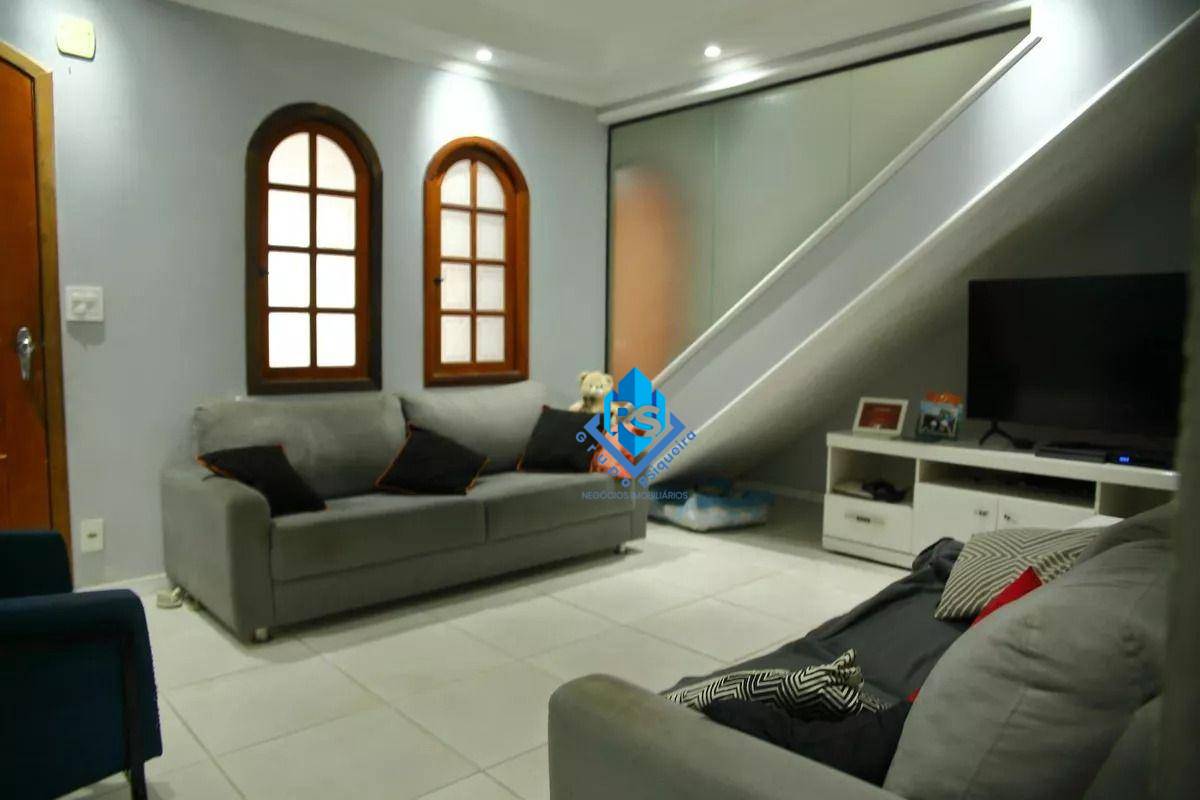 Sobrado, 4 quartos, 230 m² - Foto 1