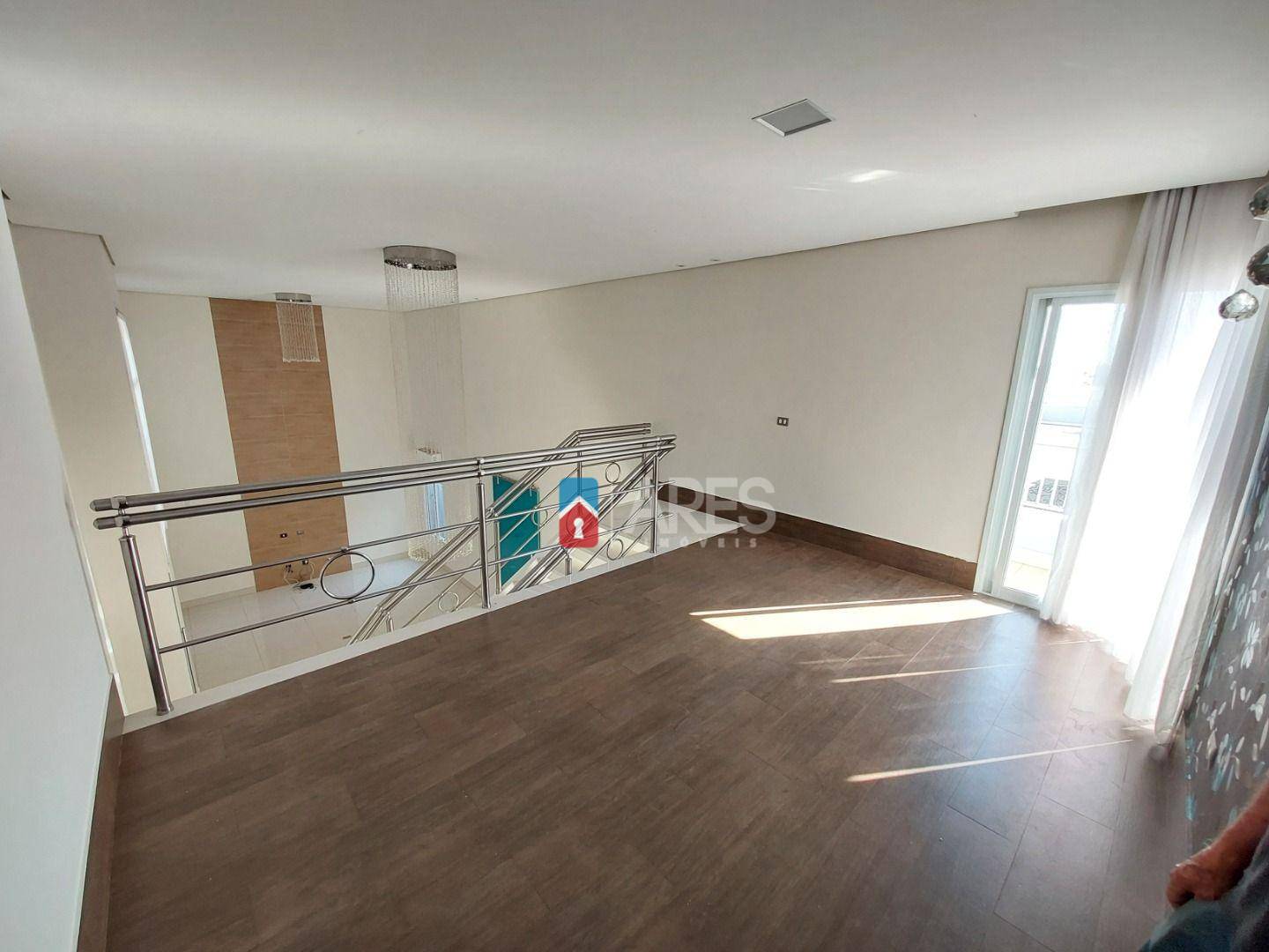 Casa de Condomínio para alugar com 3 quartos, 230m² - Foto 18