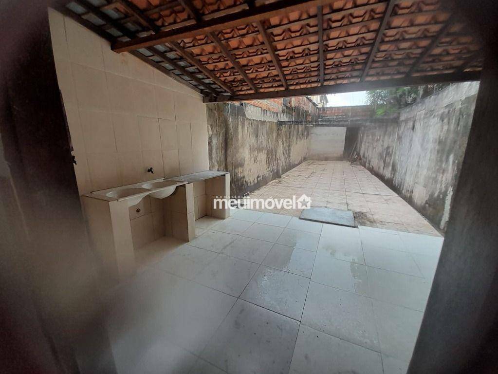 Casa à venda com 3 quartos, 150m² - Foto 6