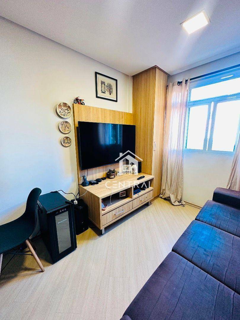 Apartamento à venda com 2 quartos, 70m² - Foto 8