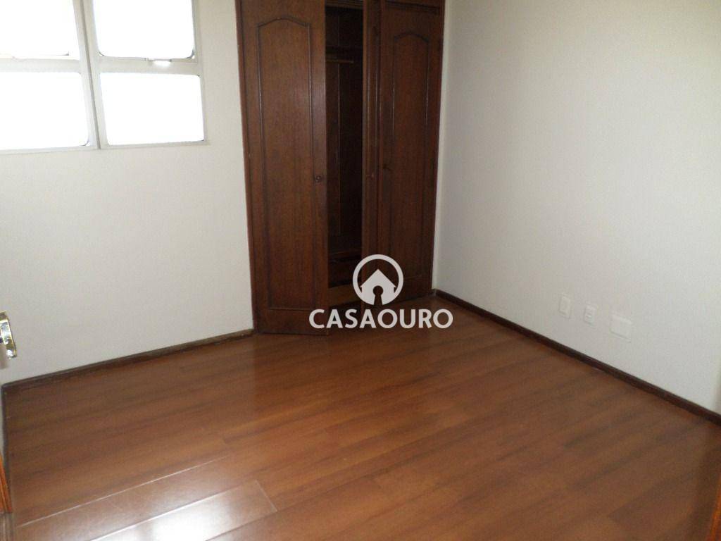 Apartamento à venda com 4 quartos, 120m² - Foto 14