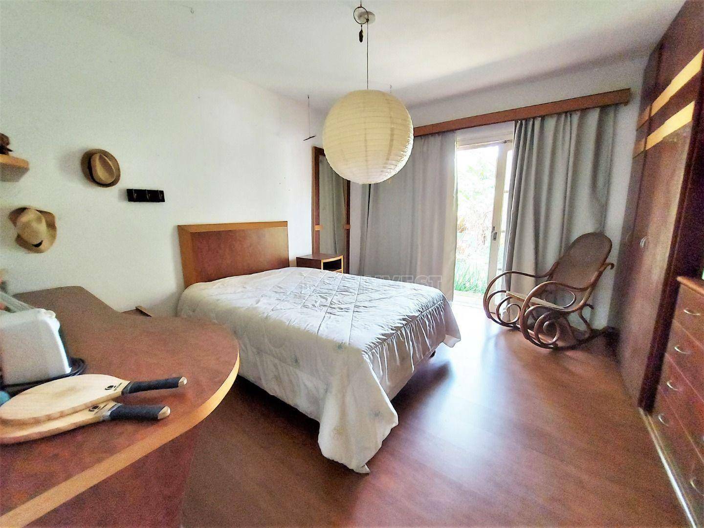 Casa à venda com 4 quartos, 382m² - Foto 14