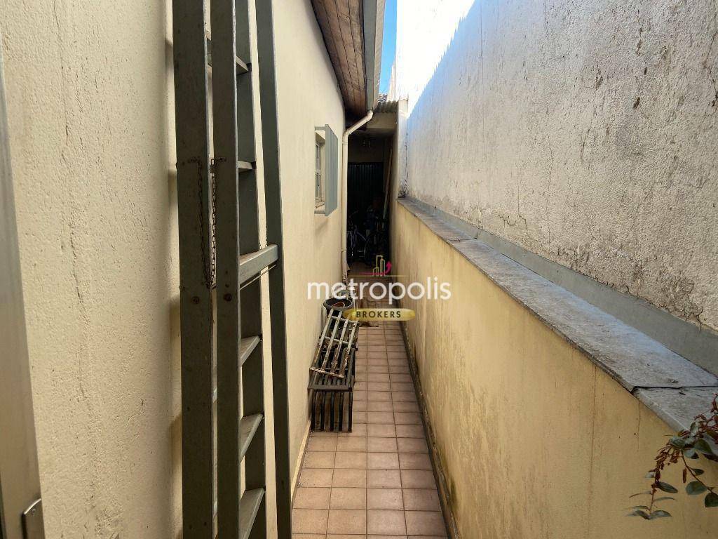 Casa à venda com 2 quartos, 180m² - Foto 28