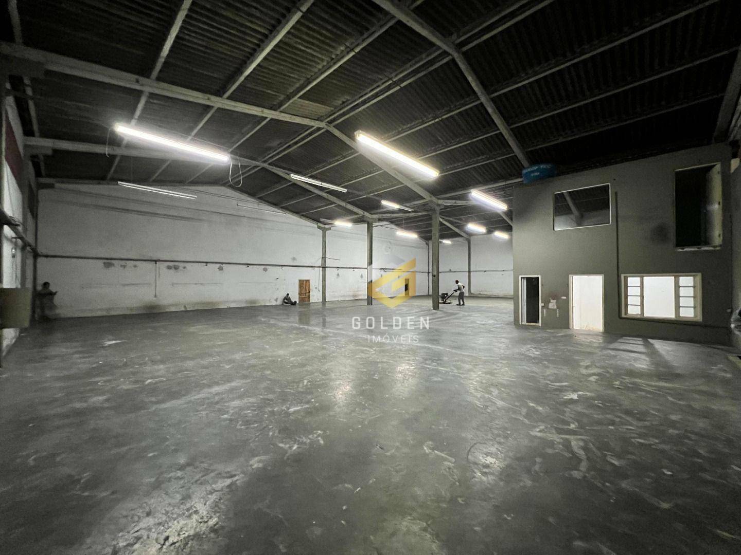 Depósito-Galpão-Armazém para alugar, 600m² - Foto 5