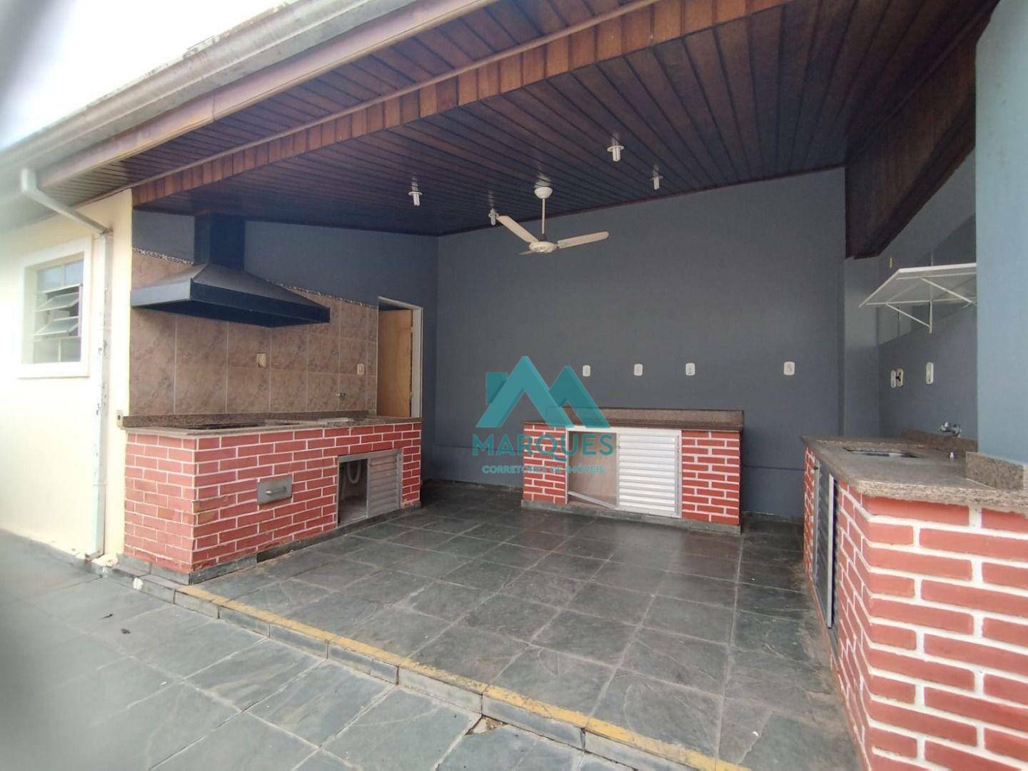 Casa para alugar com 3 quartos, 160m² - Foto 19