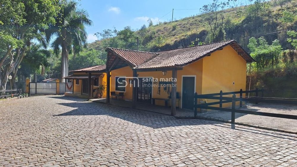 Fazenda à venda com 5 quartos, 10m² - Foto 56