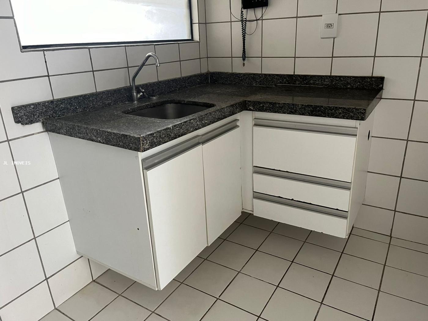 Apartamento para alugar com 2 quartos, 56m² - Foto 9