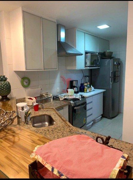 Casa à venda com 3 quartos, 290m² - Foto 8