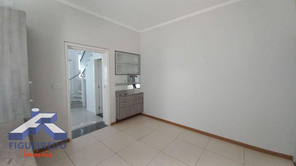 Casa à venda com 3 quartos, 164m² - Foto 10