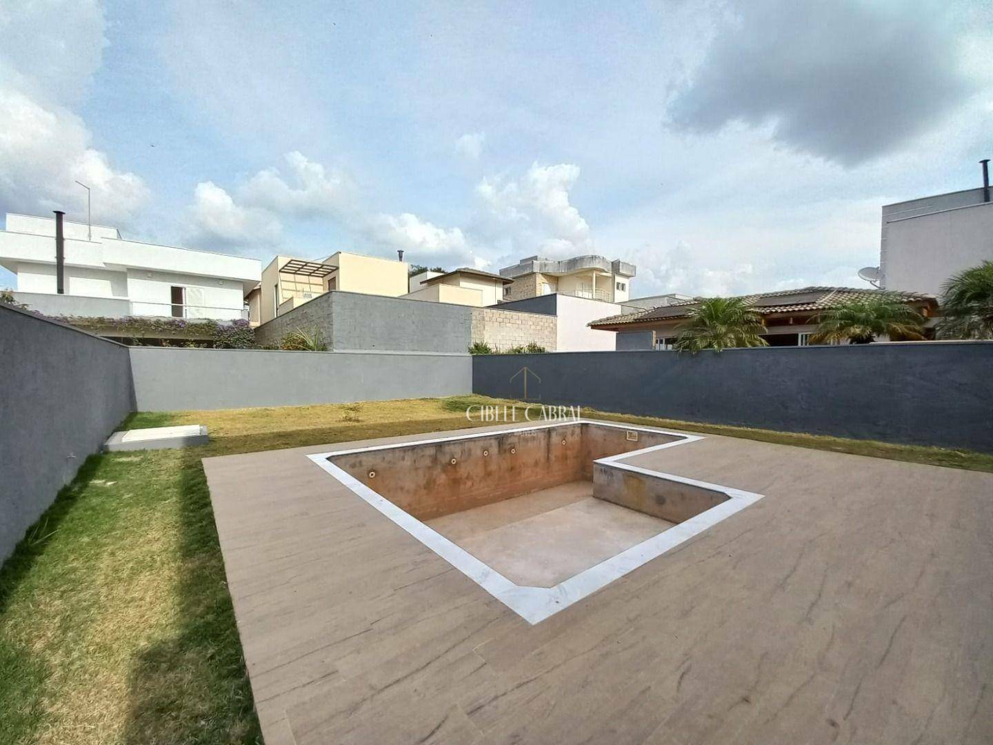 Casa de Condomínio à venda com 4 quartos, 262m² - Foto 31