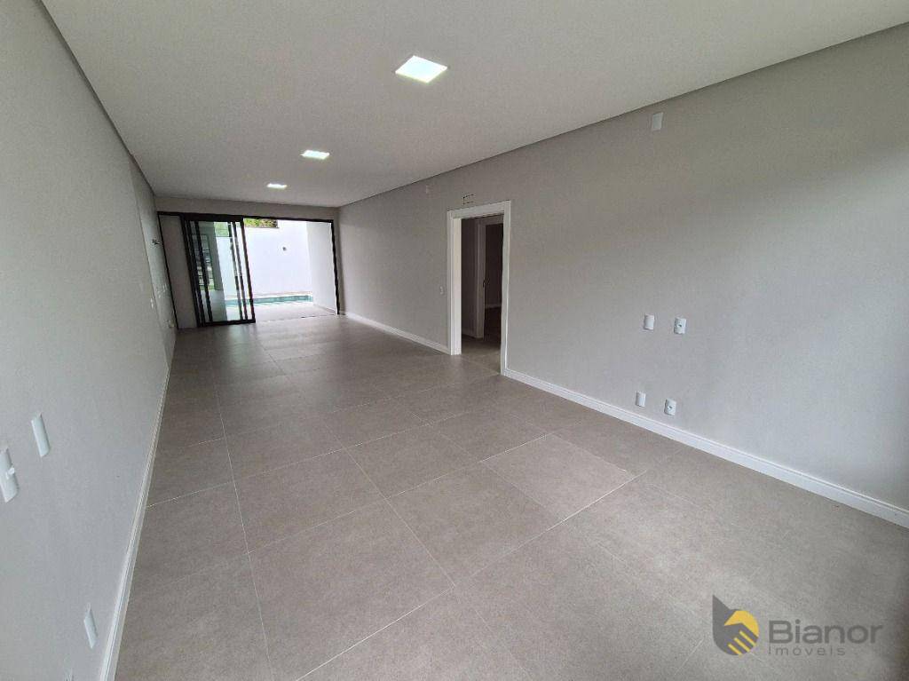 Casa, 3 quartos, 165 m² - Foto 3