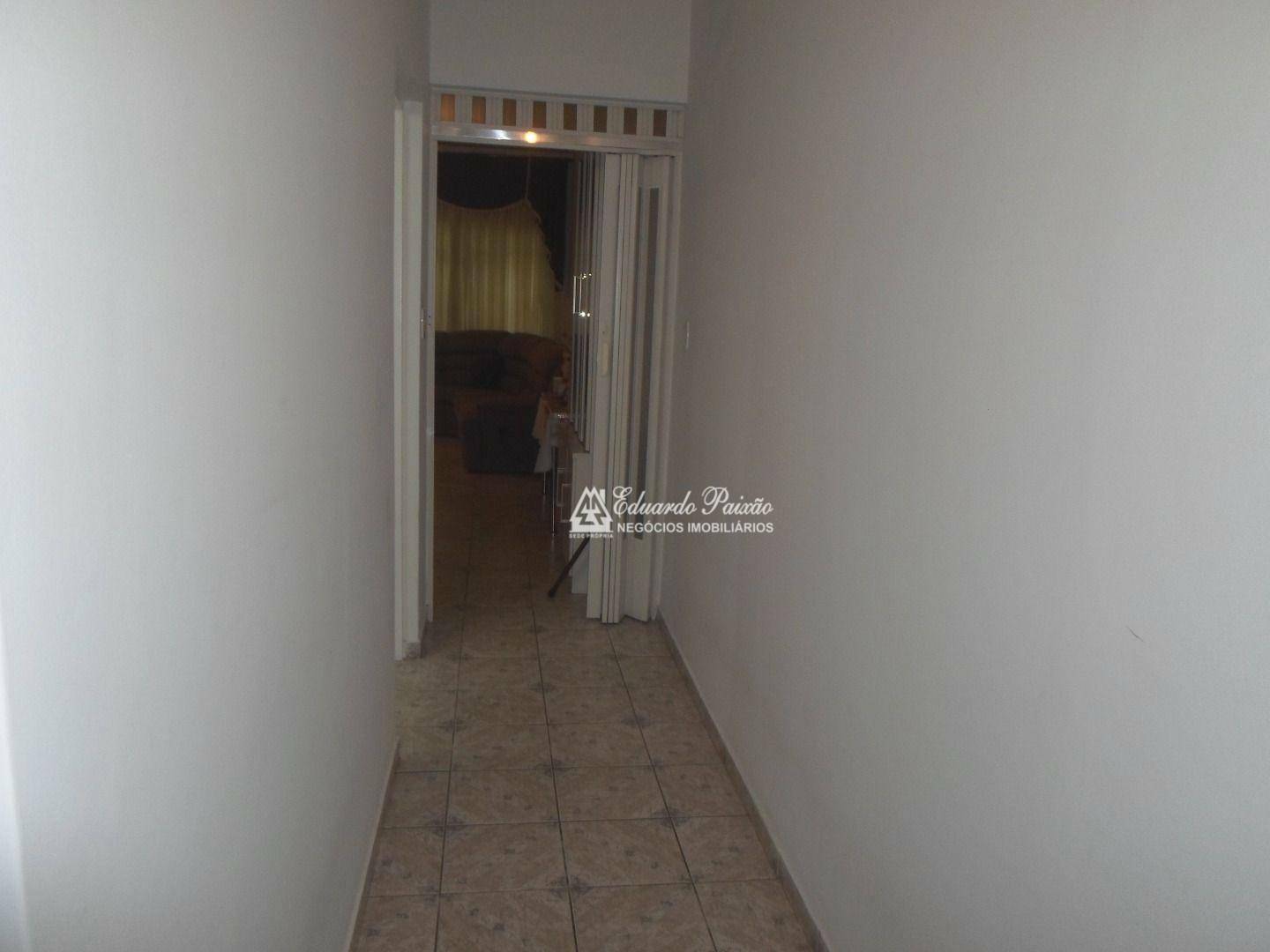 Sobrado à venda com 3 quartos, 240m² - Foto 13