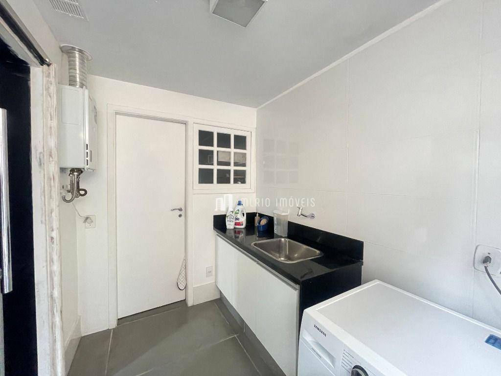 Casa de Condomínio à venda com 3 quartos, 211m² - Foto 25