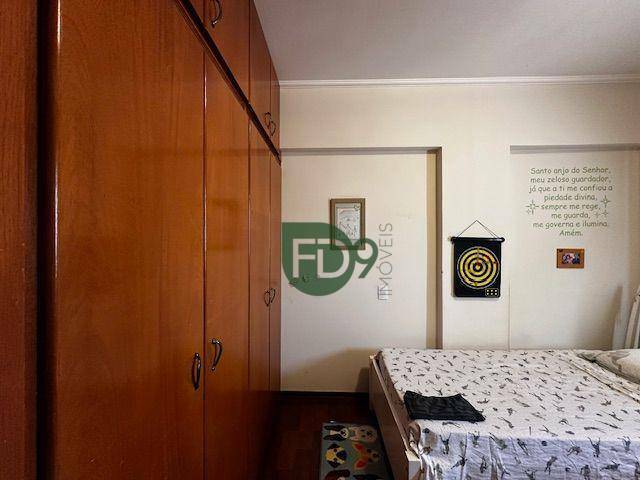 Apartamento à venda com 3 quartos, 110m² - Foto 17