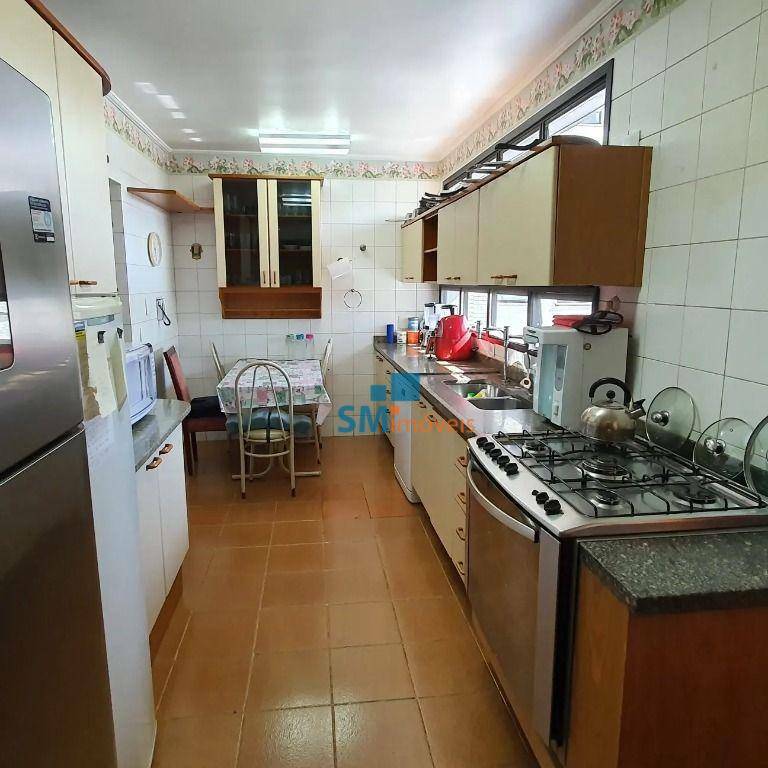 Apartamento à venda com 4 quartos, 157m² - Foto 22