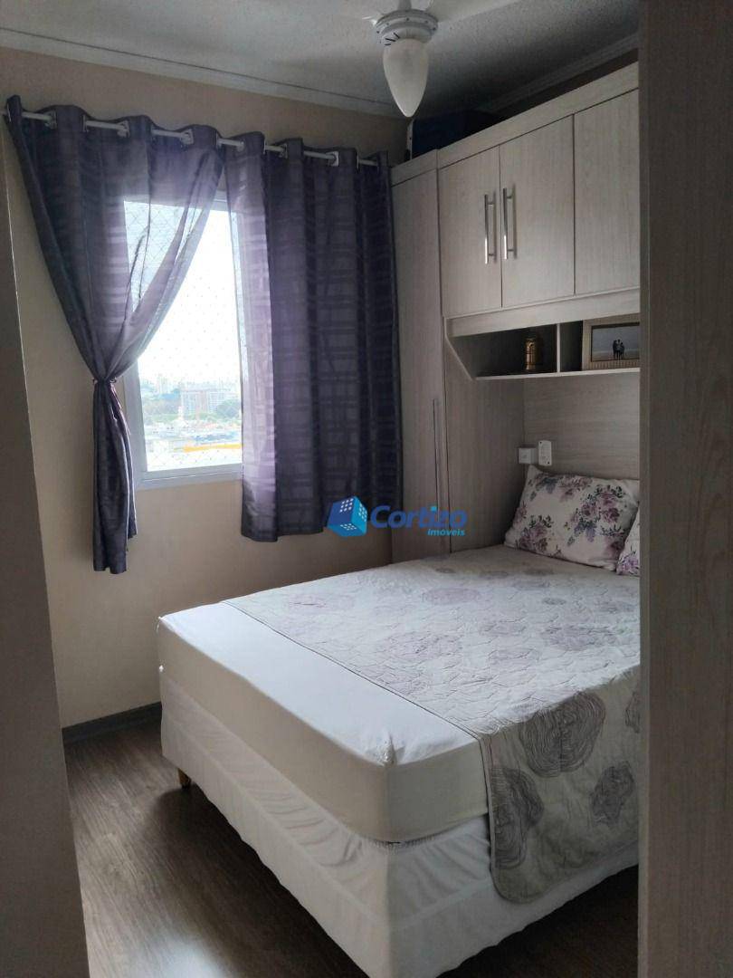 Apartamento à venda com 2 quartos, 49m² - Foto 11