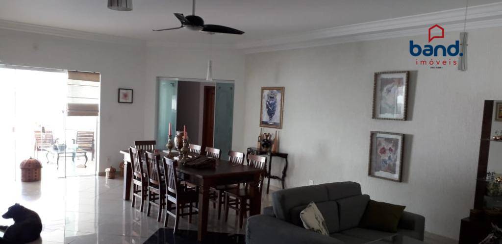 Casa de Condomínio à venda com 4 quartos, 400m² - Foto 17