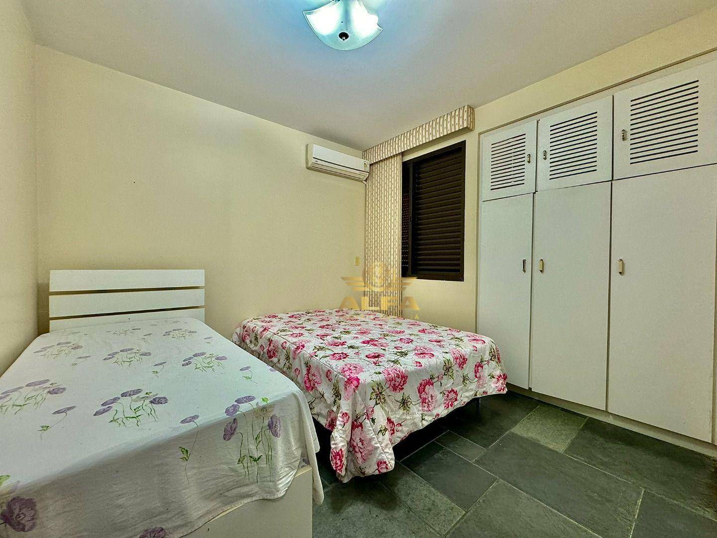 Apartamento à venda com 3 quartos, 200m² - Foto 15