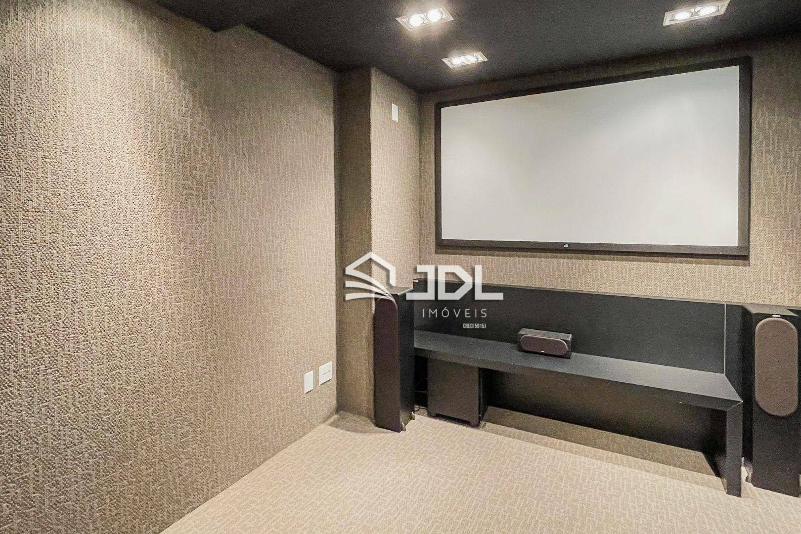 Apartamento à venda com 3 quartos, 136m² - Foto 8