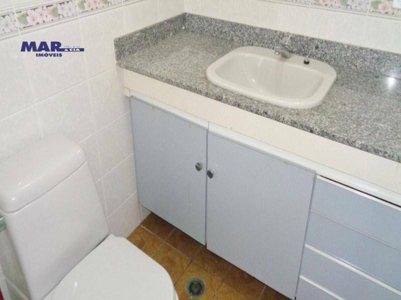 Apartamento à venda com 3 quartos, 185m² - Foto 4