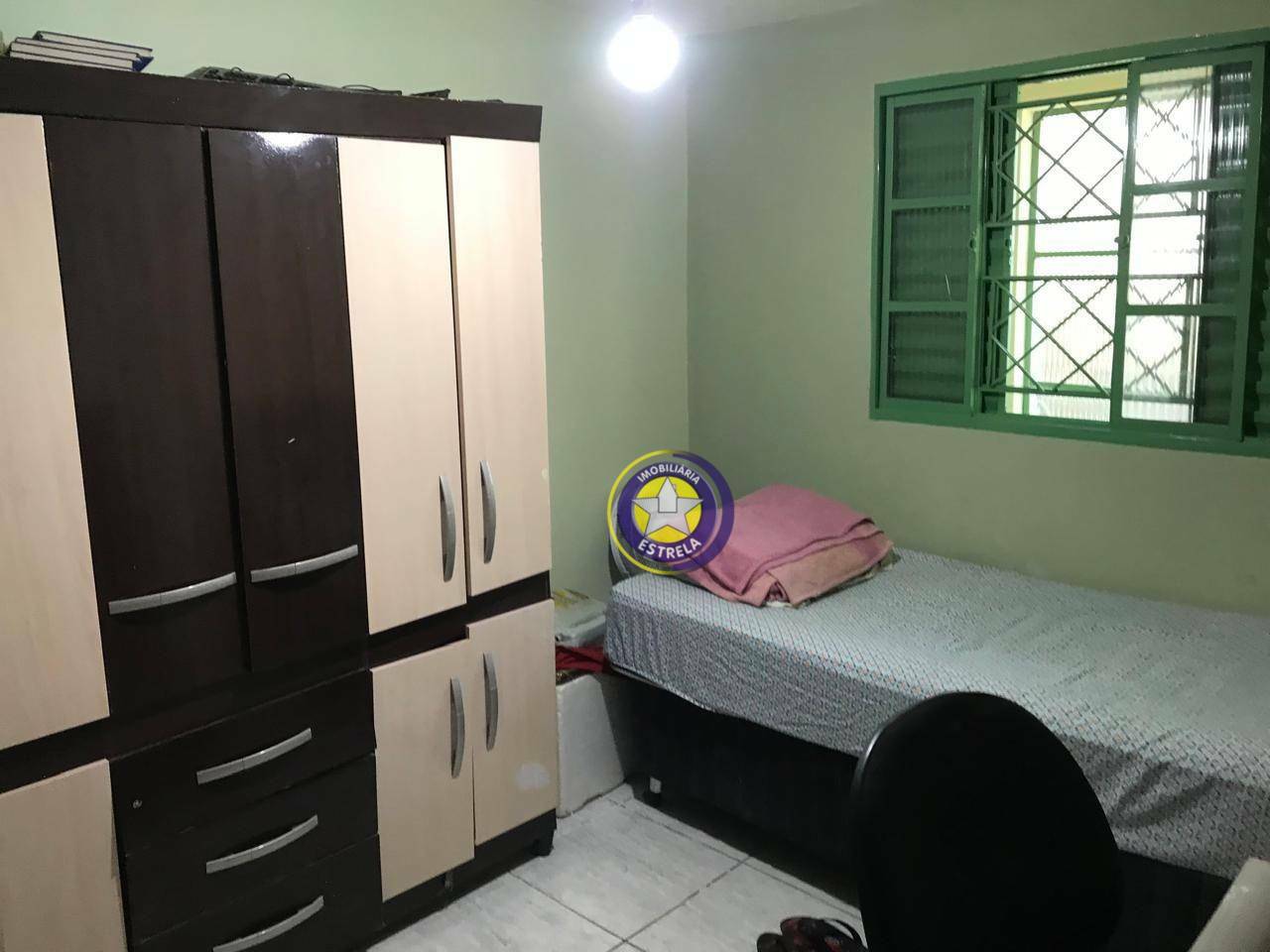 Casa à venda com 2 quartos, 250M2 - Foto 4