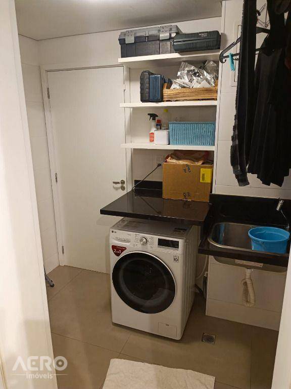 Apartamento à venda com 3 quartos, 96m² - Foto 5