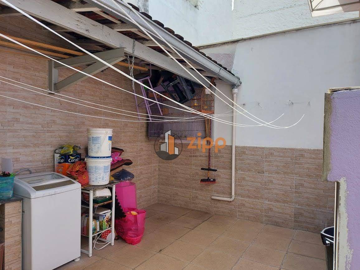 Sobrado à venda com 3 quartos, 120m² - Foto 11