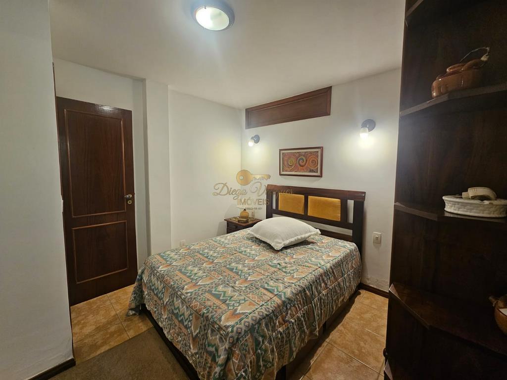Casa de Condomínio à venda com 6 quartos, 190m² - Foto 17