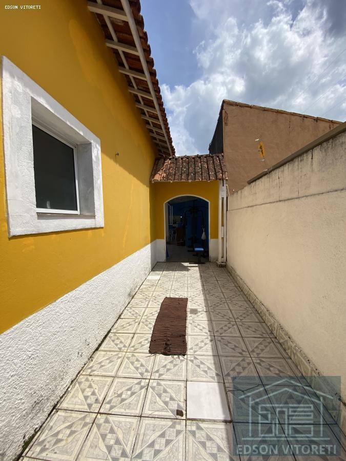 Casa para alugar com 3 quartos, 200m² - Foto 21