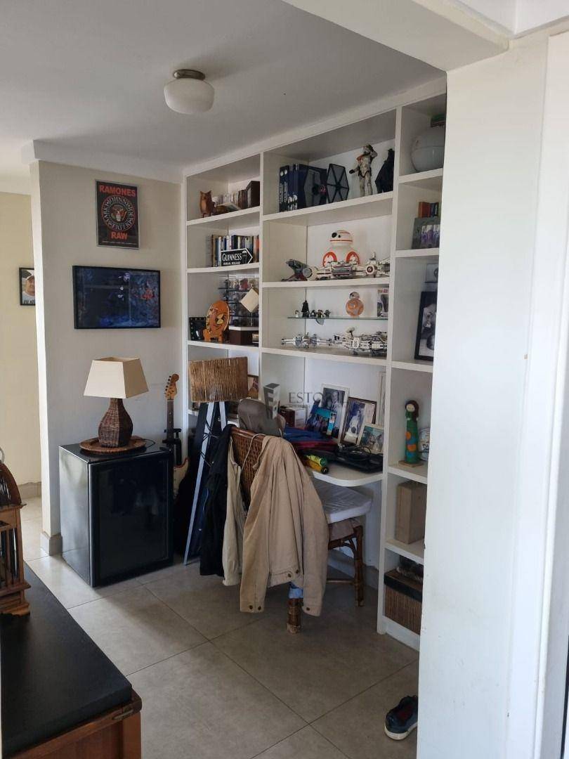 Apartamento à venda com 3 quartos, 145m² - Foto 9