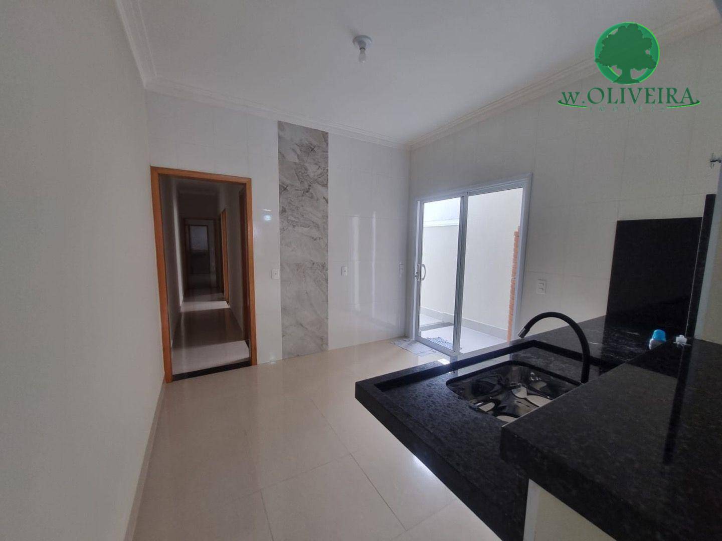 Casa à venda com 3 quartos, 90m² - Foto 6