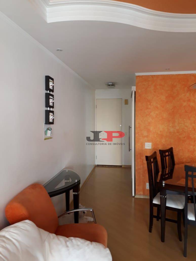 Apartamento à venda com 3 quartos, 75m² - Foto 3