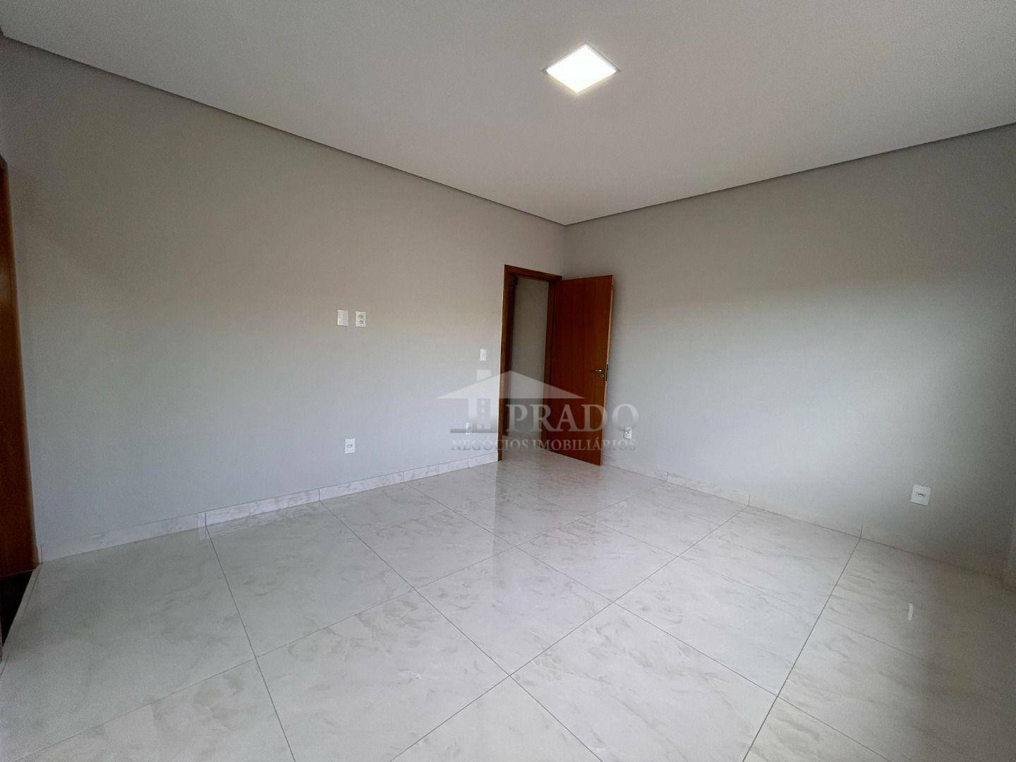 Casa à venda com 3 quartos, 164m² - Foto 13