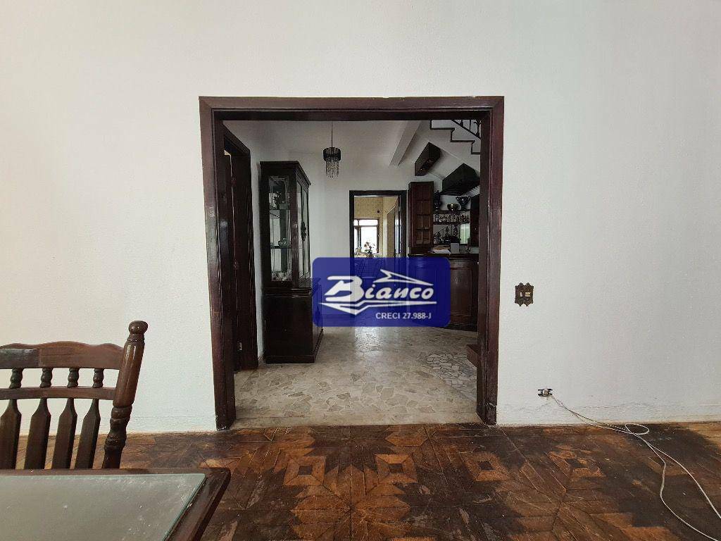 Sobrado à venda com 3 quartos, 800m² - Foto 29