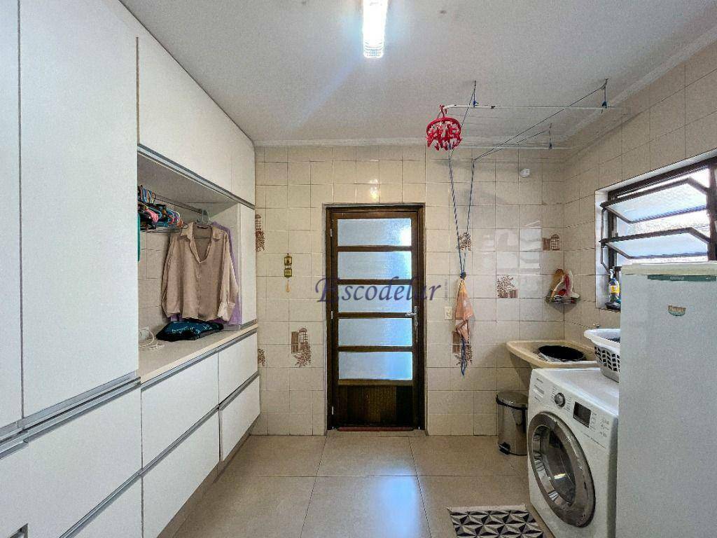 Sobrado à venda com 4 quartos, 220m² - Foto 49